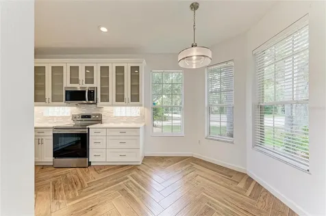 5047 Lakescene Place Sarasota FL 34243