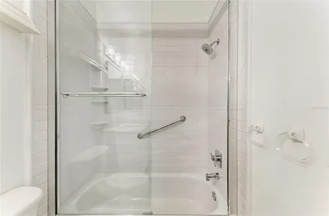 5047 Lakescene Place Sarasota FL 34243