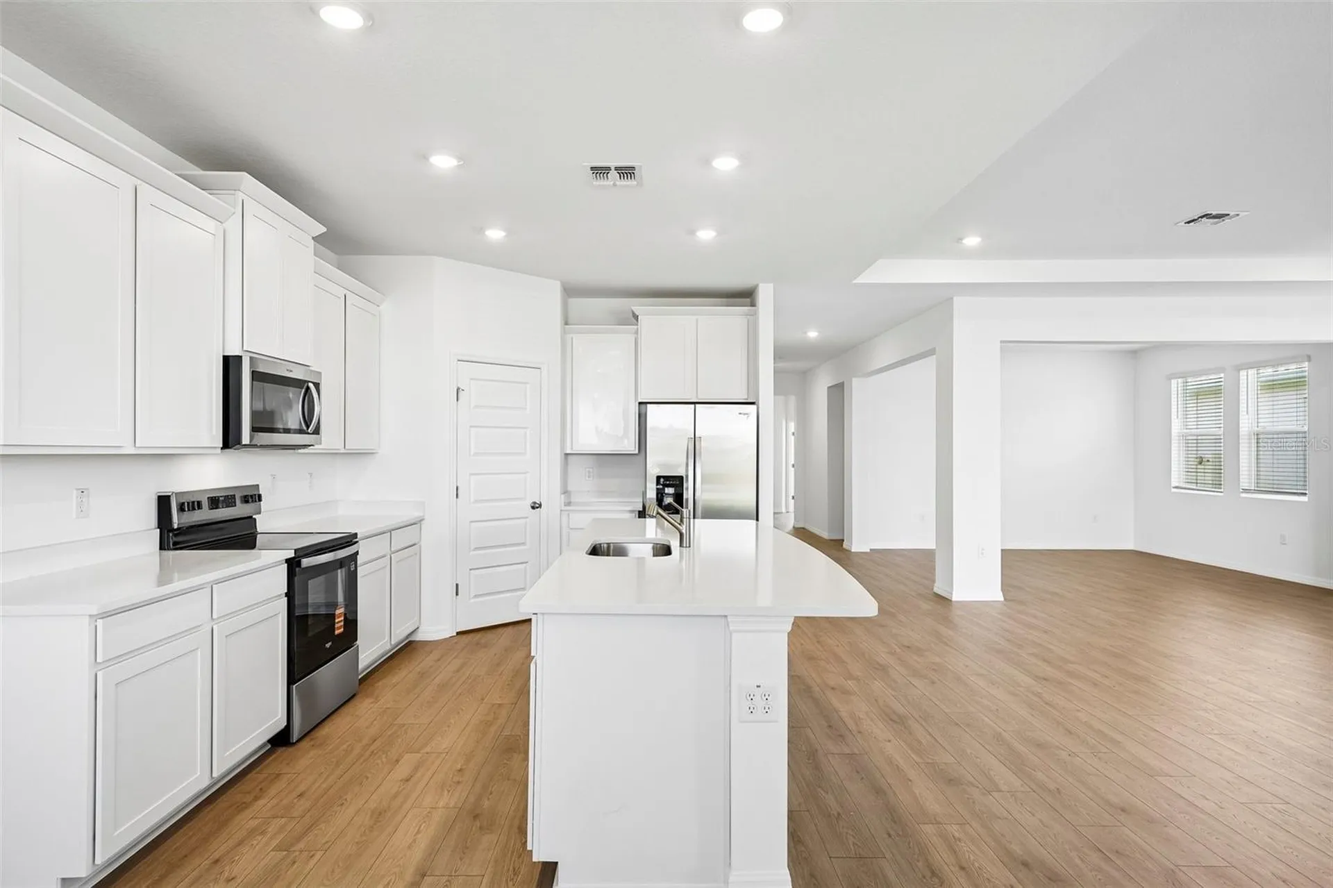 4668 Barberry Avenue Lakeland FL 33811