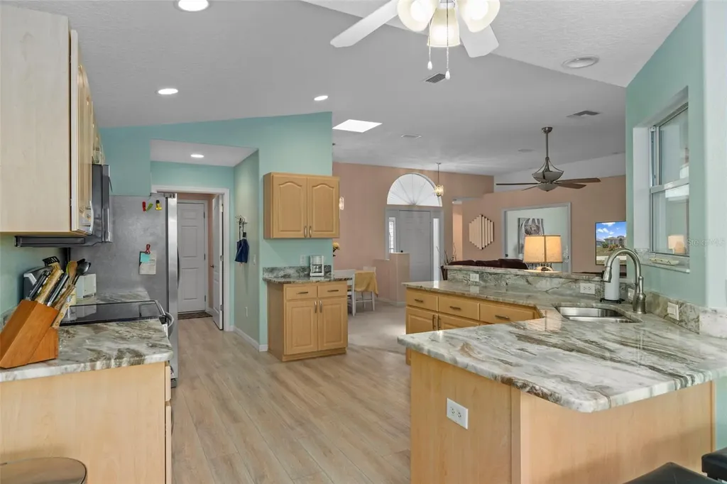 201 N Golf Harbor Path Inverness FL 34450
