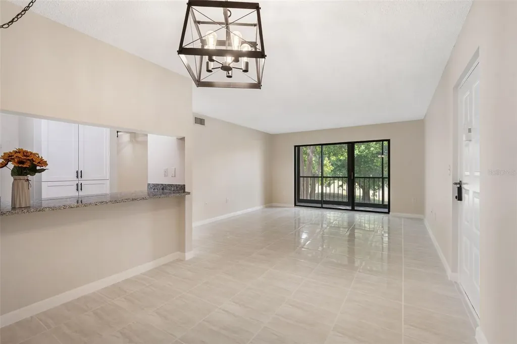 1871 Pine Ridge Way W Palm Harbor FL 34684