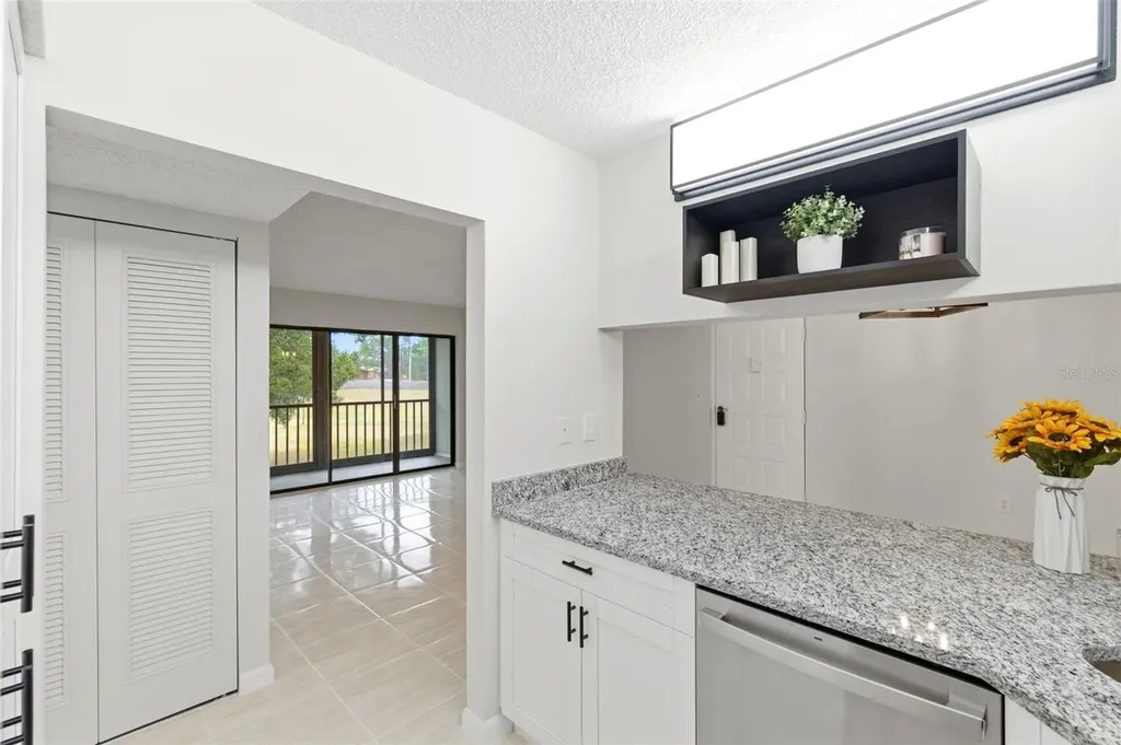 1871 Pine Ridge Way W Palm Harbor FL 34684