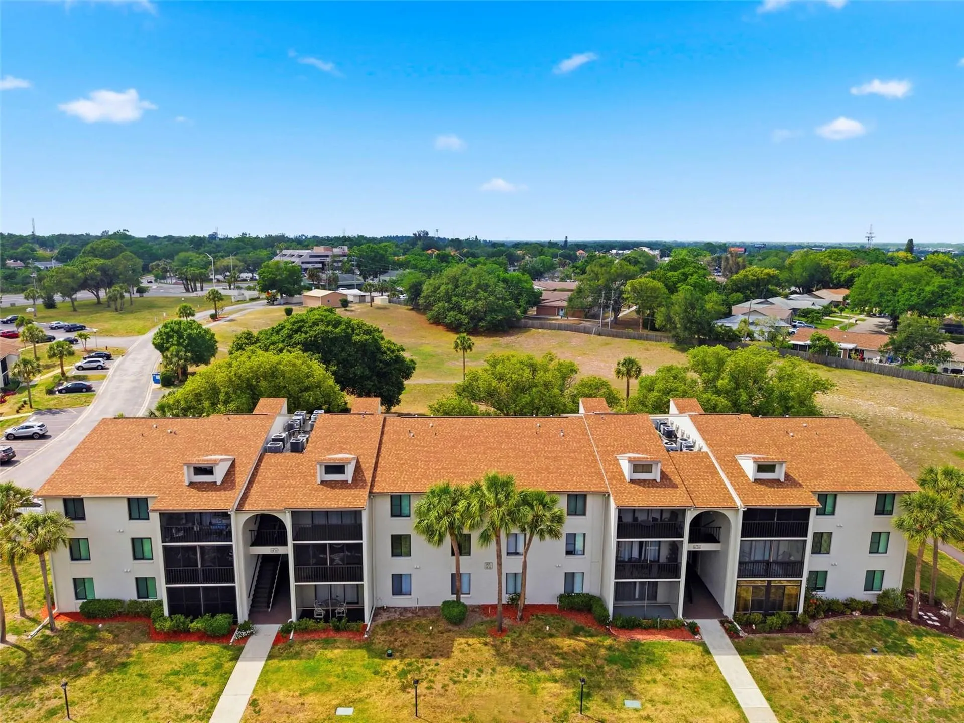 1871 Pine Ridge Way W Palm Harbor FL 34684