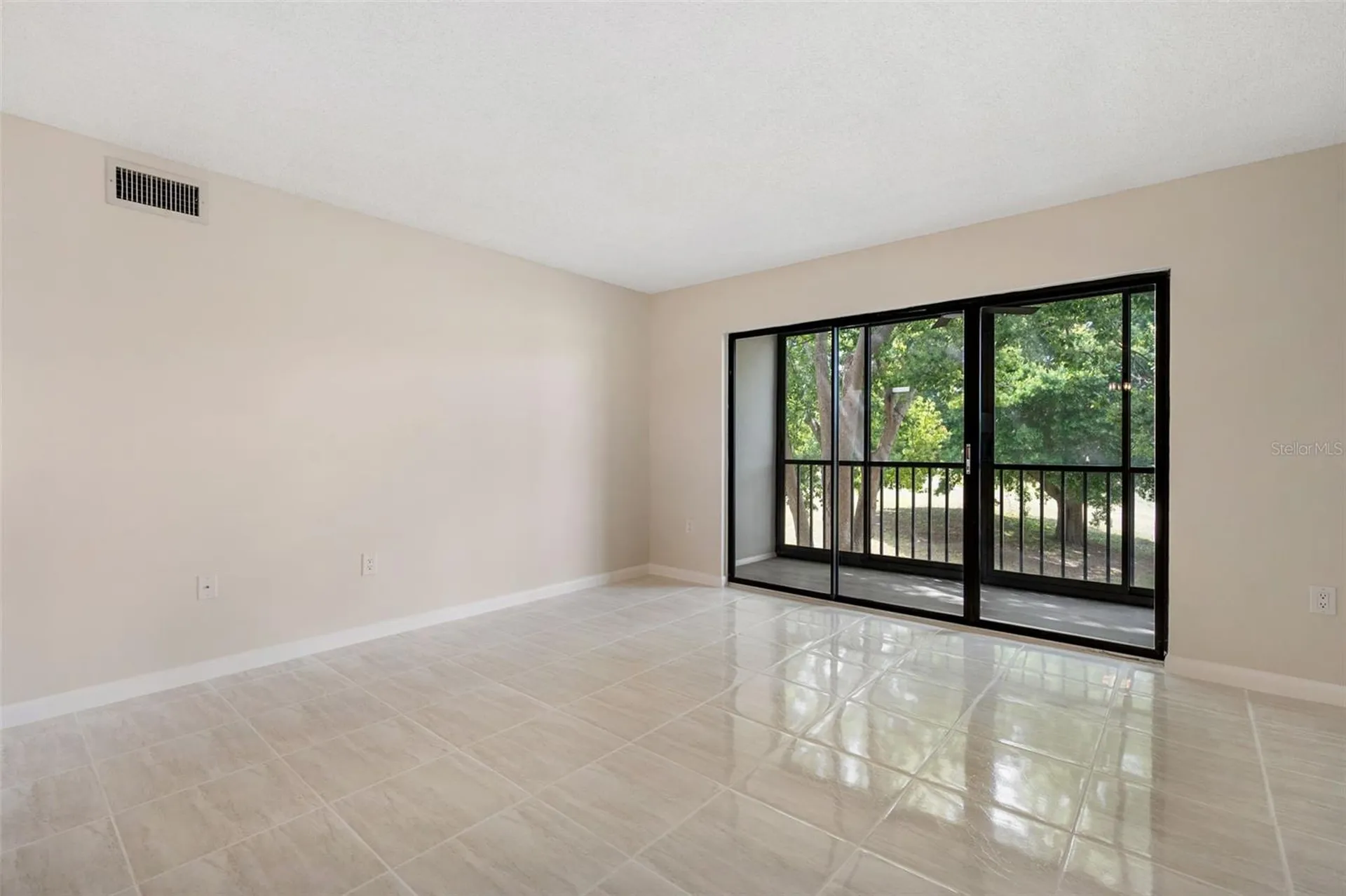 1871 Pine Ridge Way W Palm Harbor FL 34684
