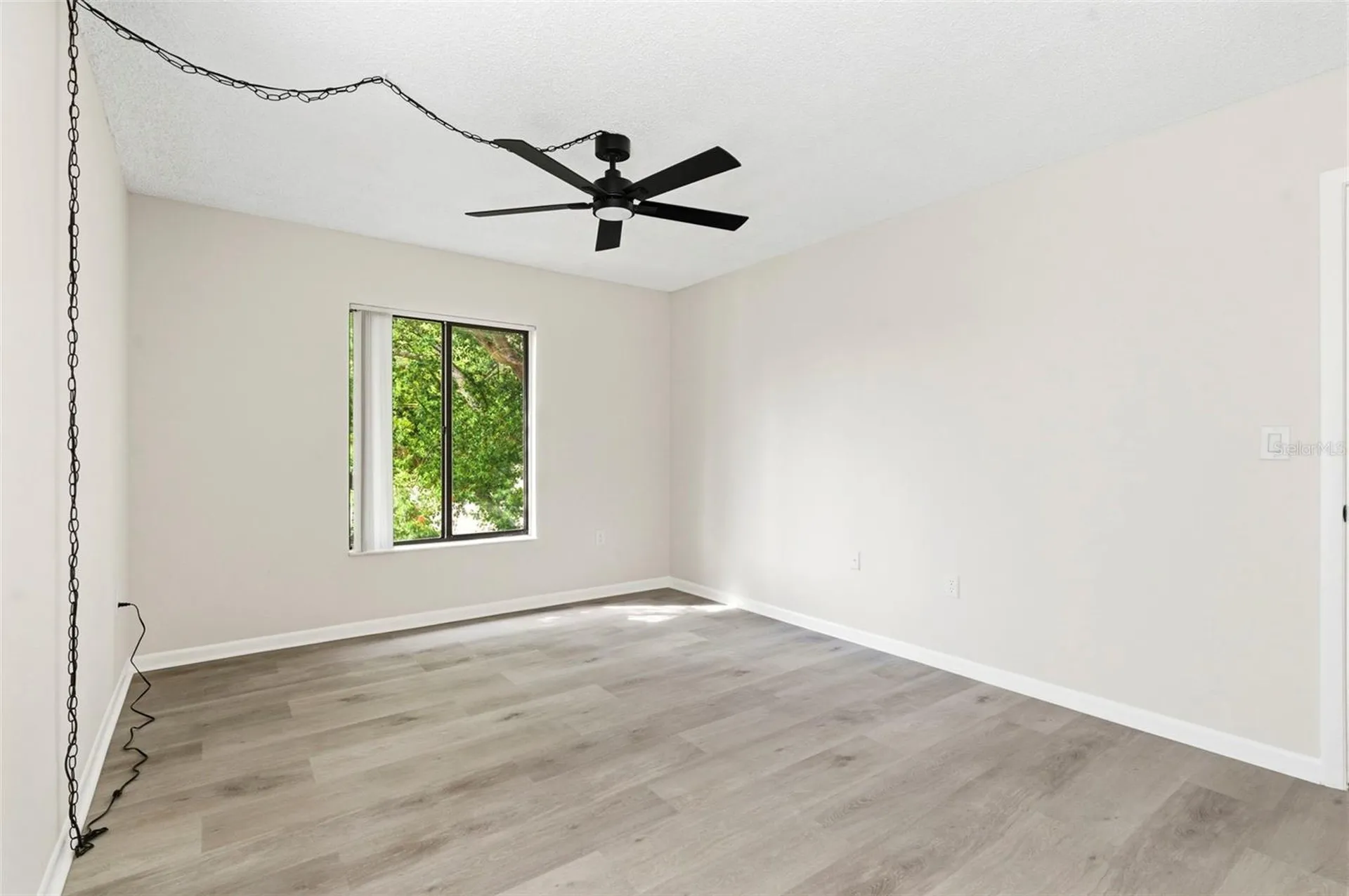 1871 Pine Ridge Way W Palm Harbor FL 34684