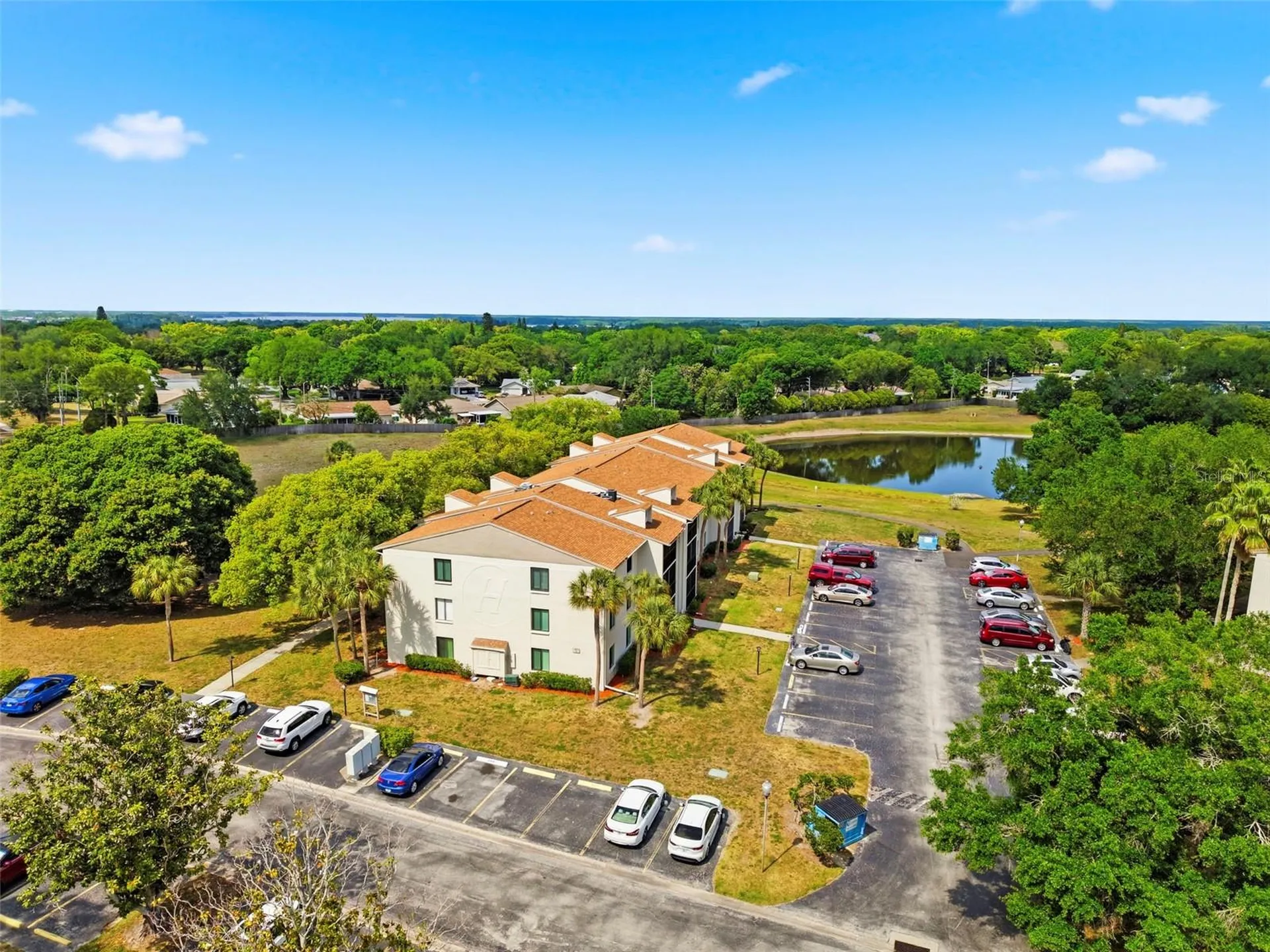1871 Pine Ridge Way W Palm Harbor FL 34684