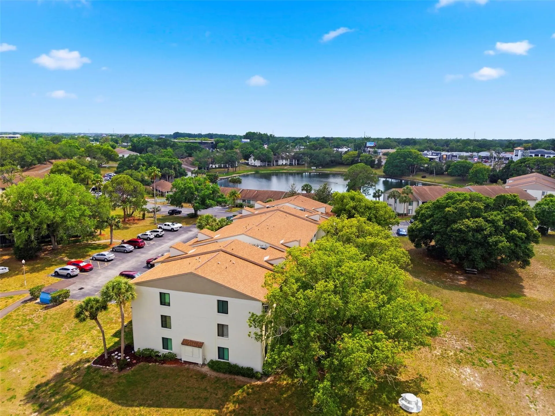 1871 Pine Ridge Way W Palm Harbor FL 34684