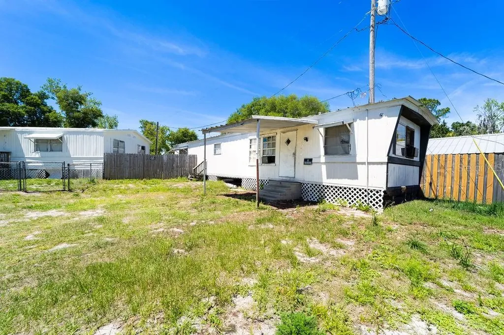 2900 State Road 11 Deland FL 32724