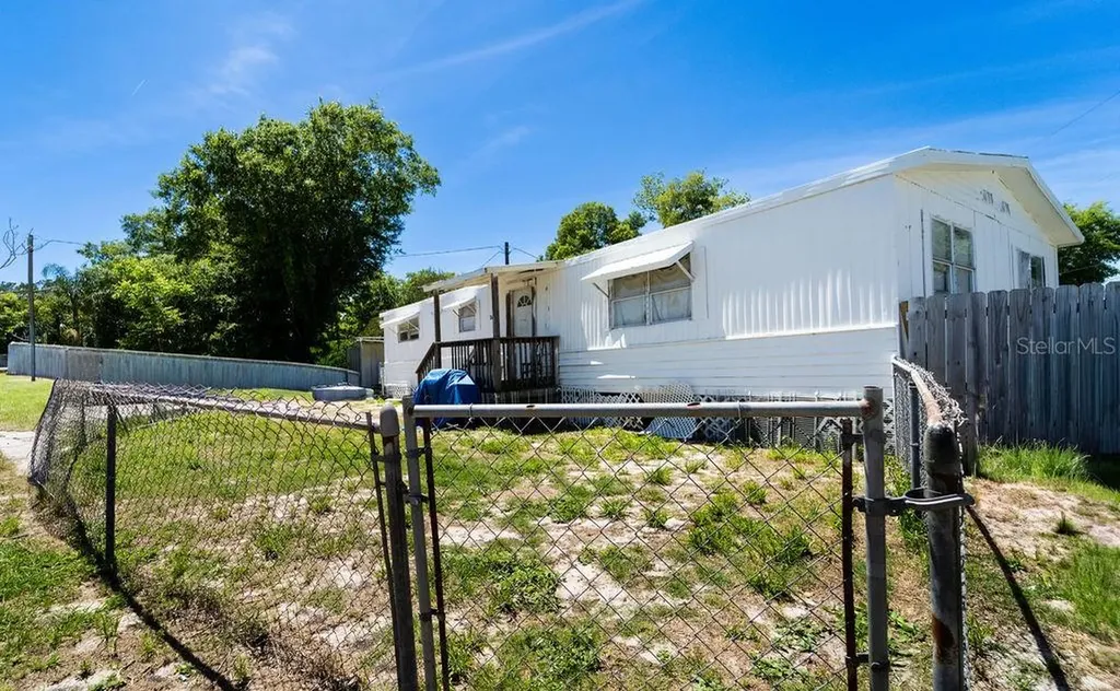 2900 State Road 11 Deland FL 32724