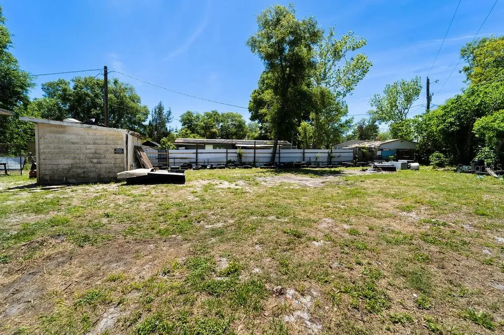 2900 State Road 11 Deland FL 32724