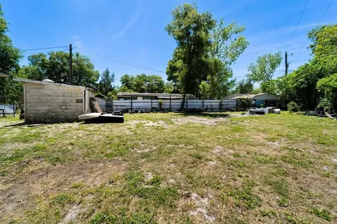 2900 State Road 11 Deland FL 32724