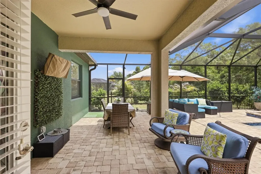 20930 Valore Court Venice FL 34293