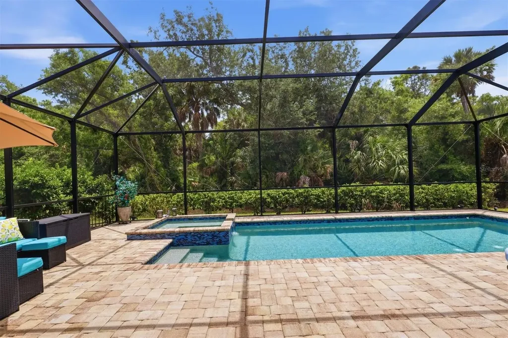 20930 Valore Court Venice FL 34293
