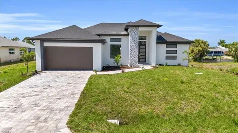 9402 Arrid Circle Port Charlotte FL 33981
