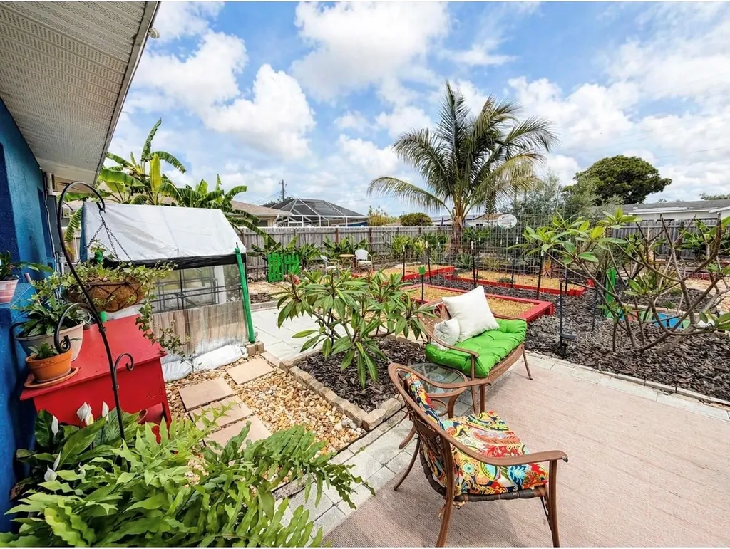 1320 Laurel Avenue Venice FL 34285