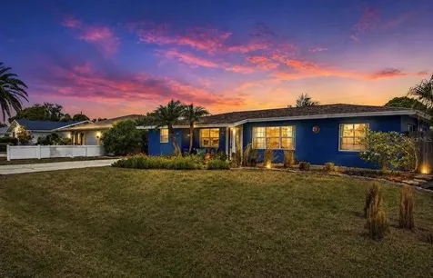 1320 Laurel Avenue Venice FL 34285