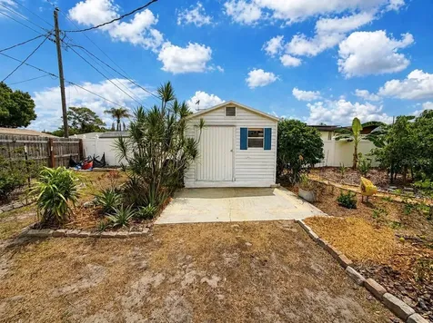 1320 Laurel Avenue Venice FL 34285