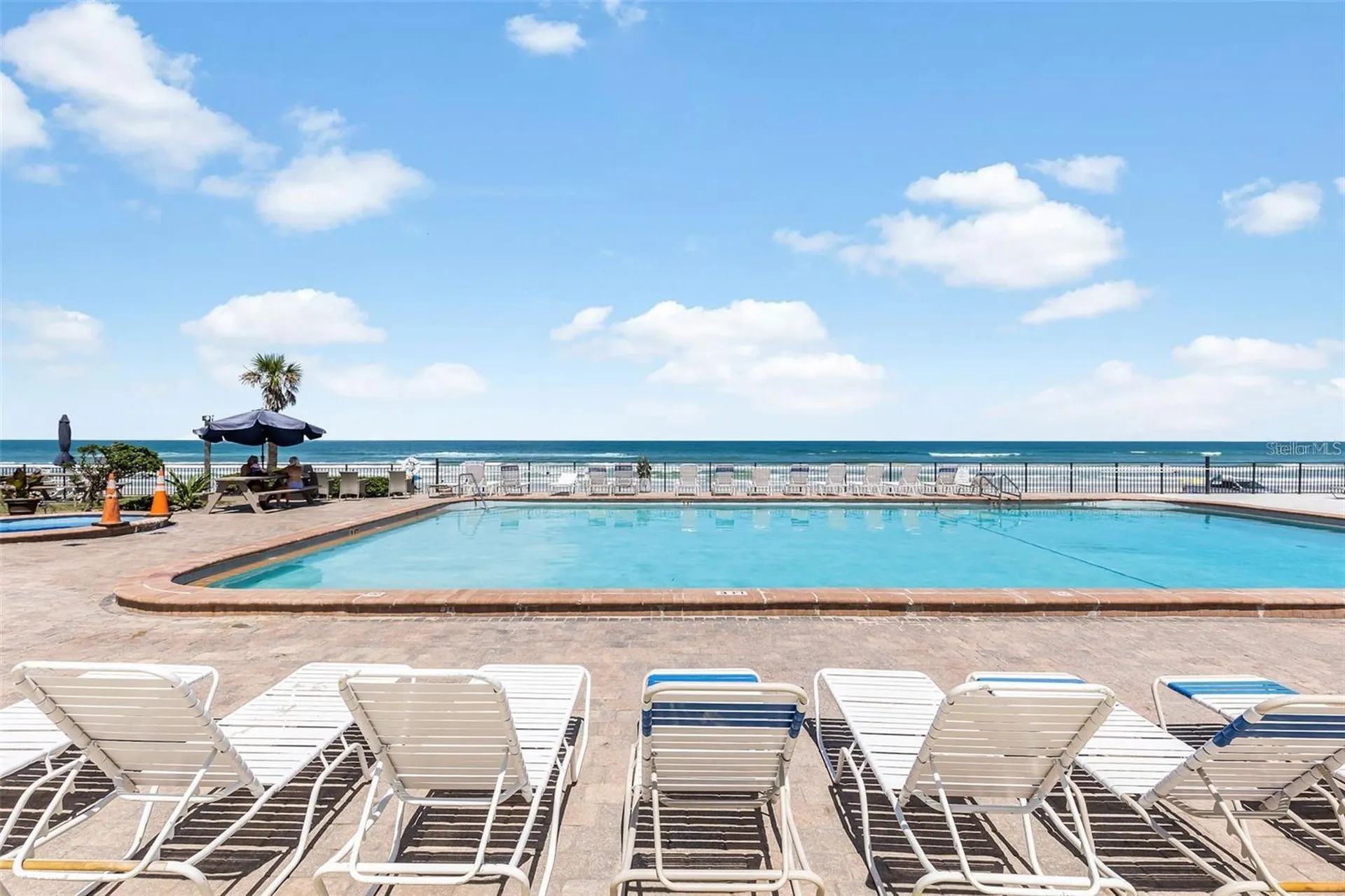 1909 S Atlantic Avenue Daytona Beach FL 32118