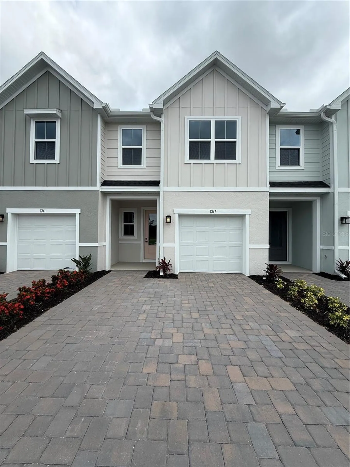 1247 Pineywood Field Drive Davenport FL 33837