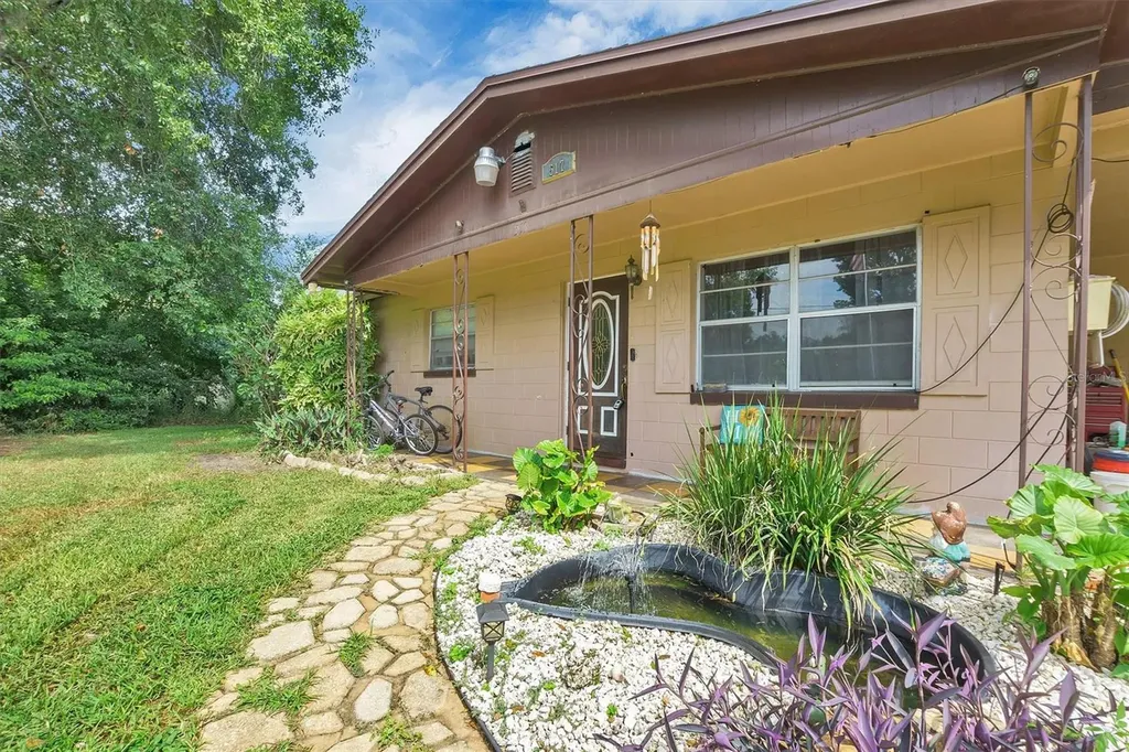 517 Marianna Road Auburndale FL 33823