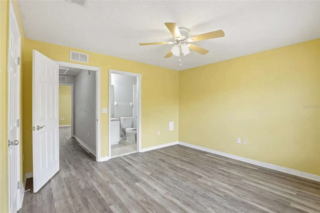 2348 SW 42nd Drive Gainesville FL 32607