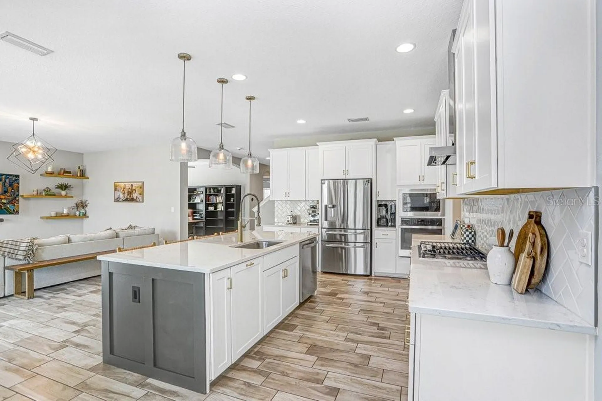11239 Fish Eagle Drive Riverview FL 33569