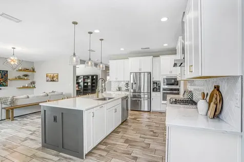 11239 Fish Eagle Drive Riverview FL 33569