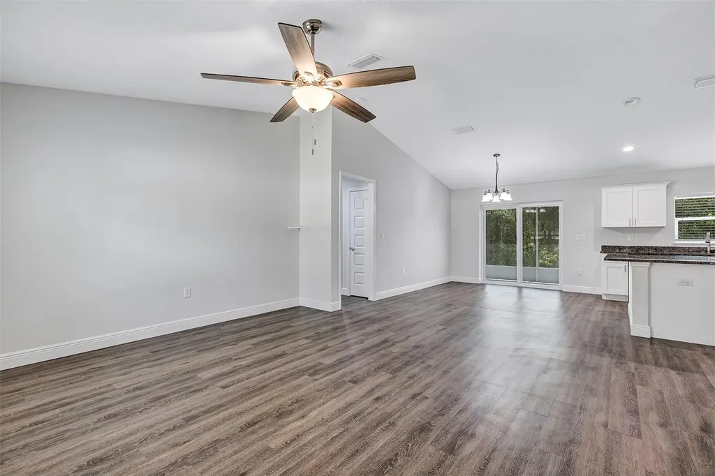 9219 N Elkcam Boulevard Citrus Springs FL 34433