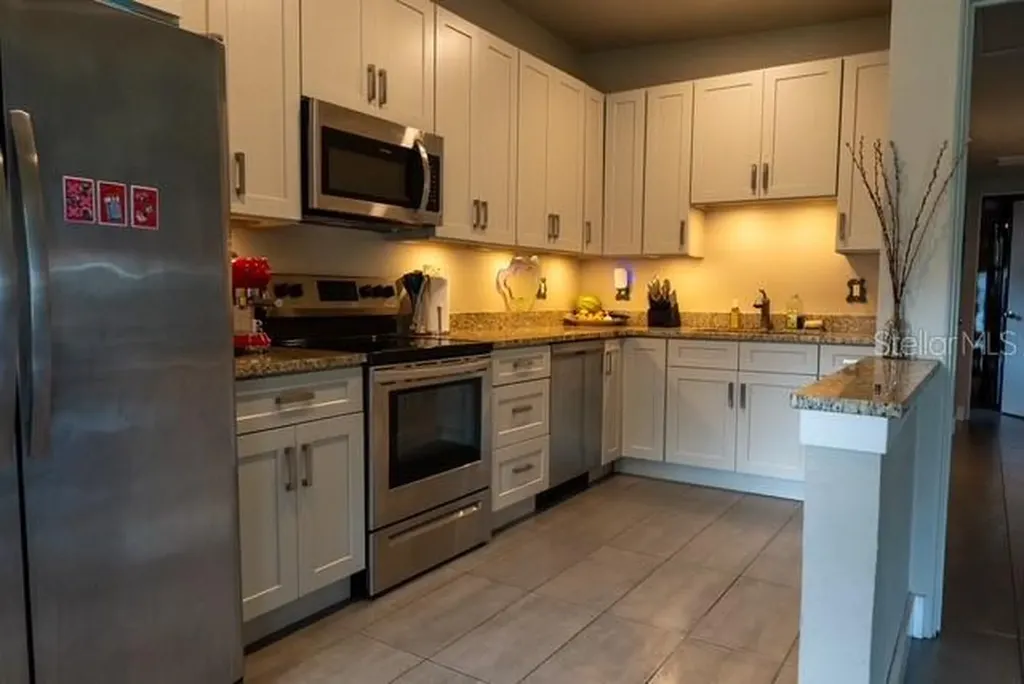 4051 Montrose Court Orlando FL 32812