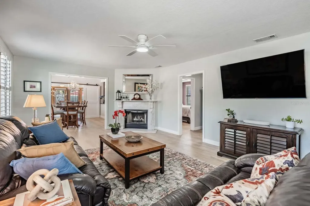 208 Como Street Tampa FL 33606