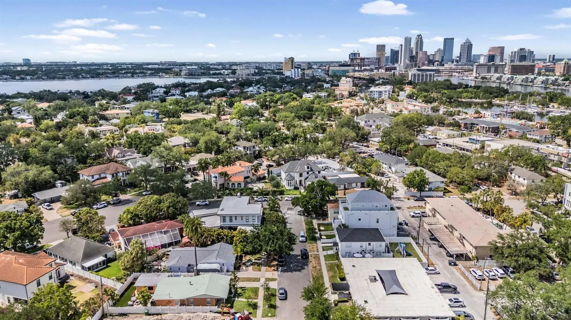 208 Como Street Tampa FL 33606
