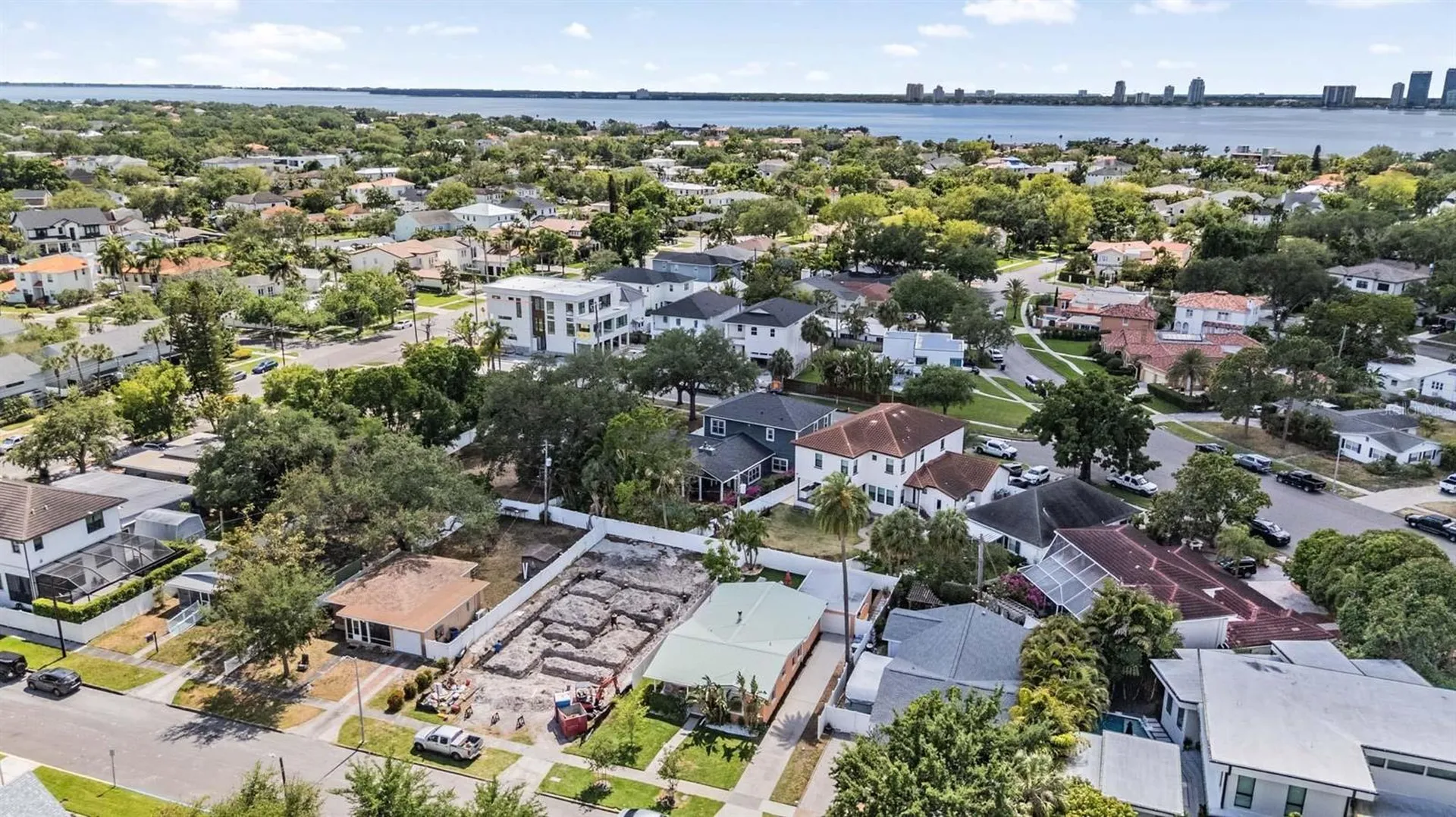 208 Como Street Tampa FL 33606