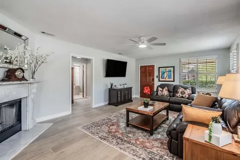 208 Como Street Tampa FL 33606