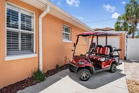 208 Como Street Tampa FL 33606