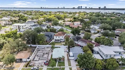 208 Como Street Tampa FL 33606