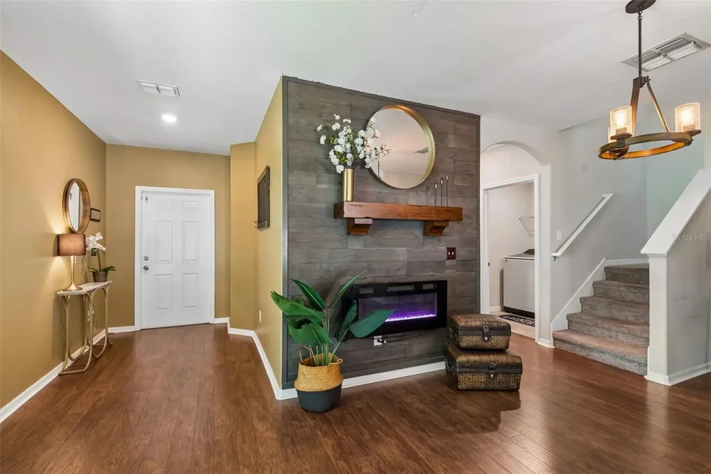 7422 French Marigold Avenue Tampa FL 33619
