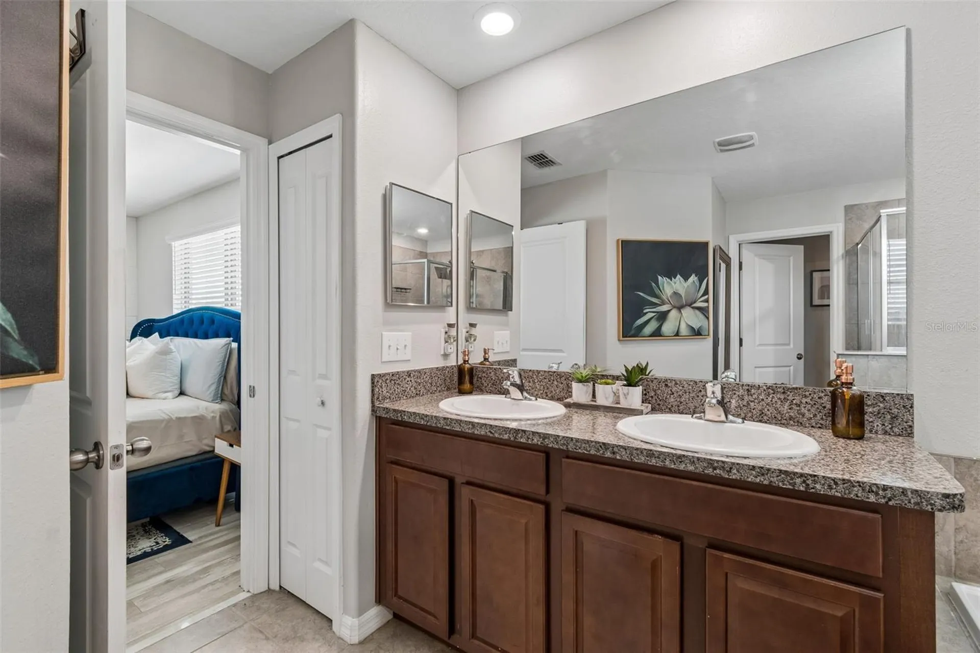 7422 French Marigold Avenue Tampa FL 33619