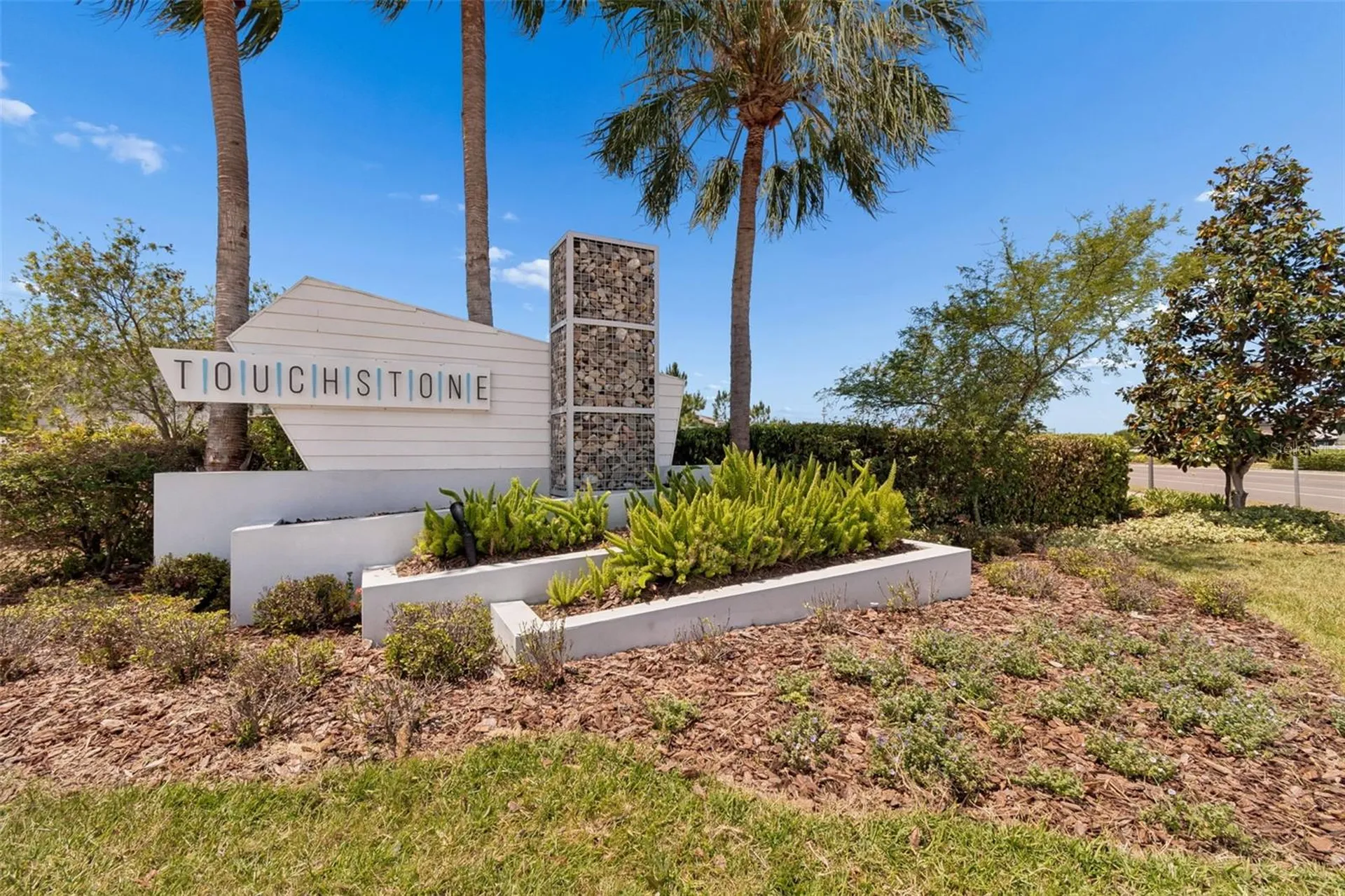 7422 French Marigold Avenue Tampa FL 33619