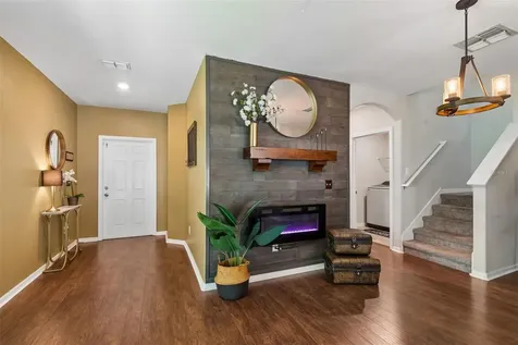 7422 French Marigold Avenue Tampa FL 33619