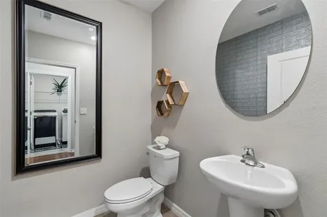 7422 French Marigold Avenue Tampa FL 33619