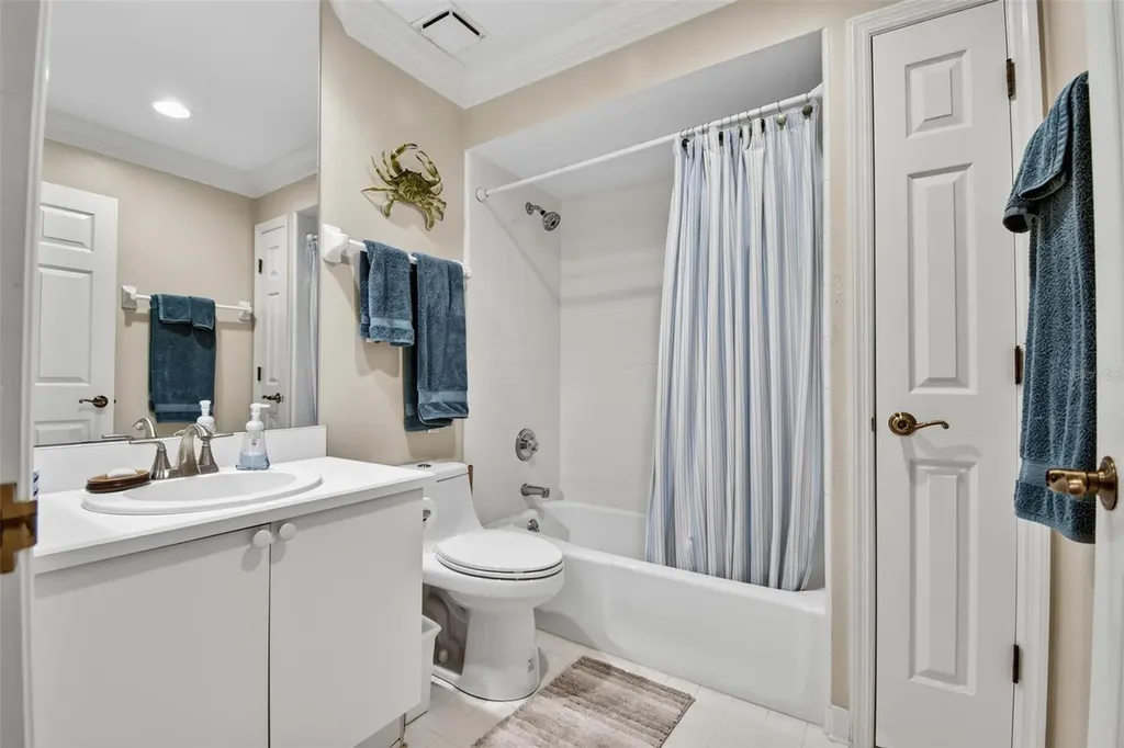 11 Avenue De La Mer Palm Coast FL 32137