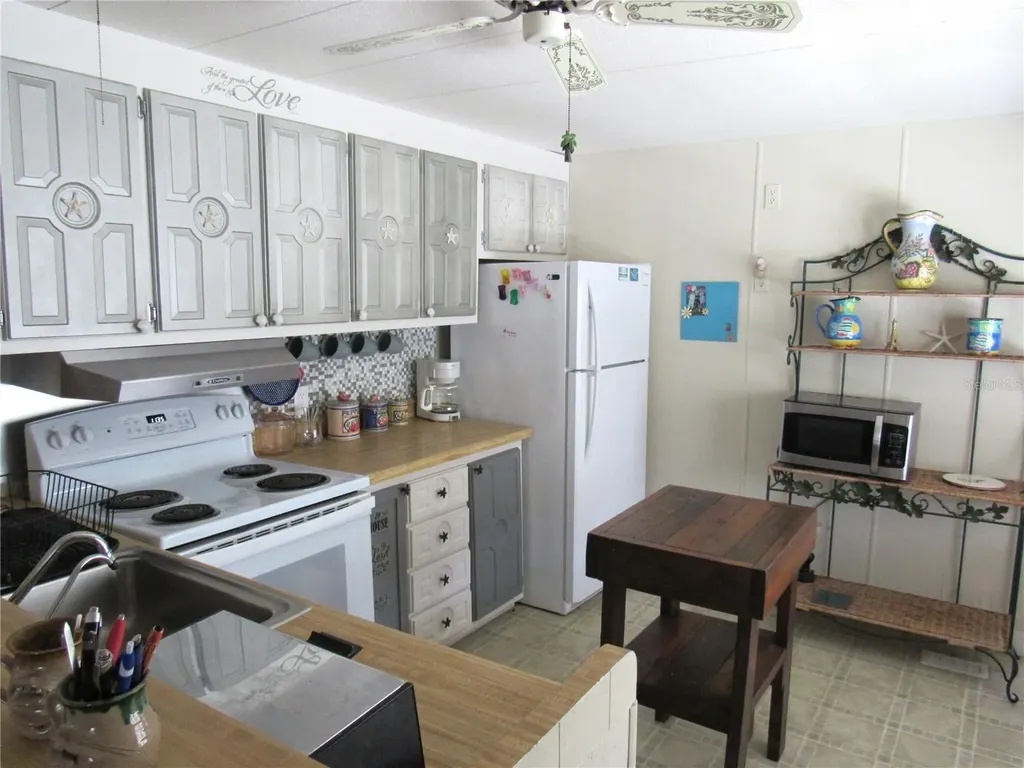 5709 Holiday Park Boulevard North Port FL 34287