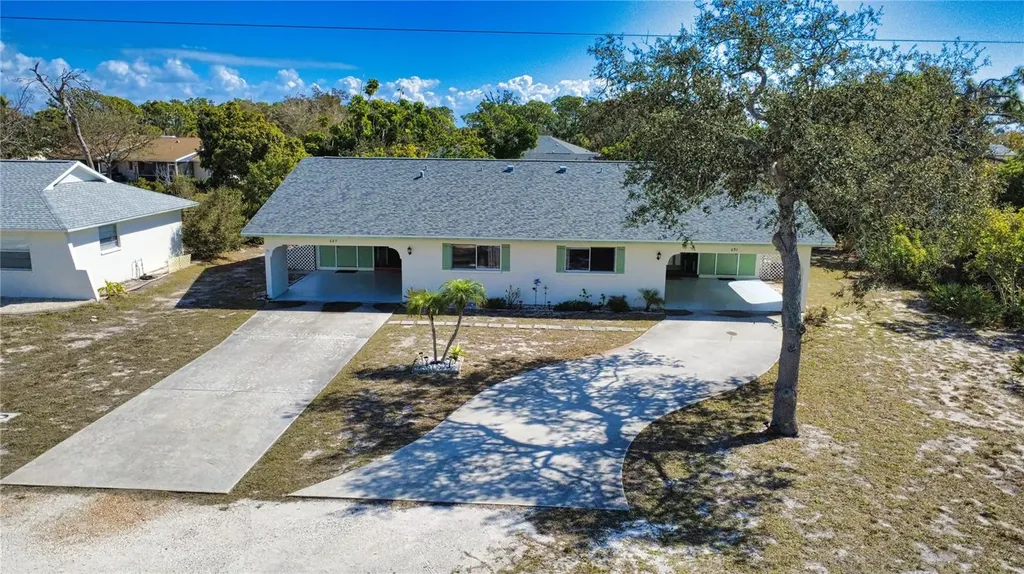 689 Michigan Avenue Englewood FL 34223
