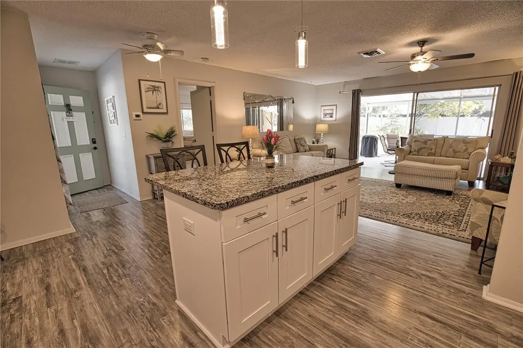 689 Michigan Avenue Englewood FL 34223