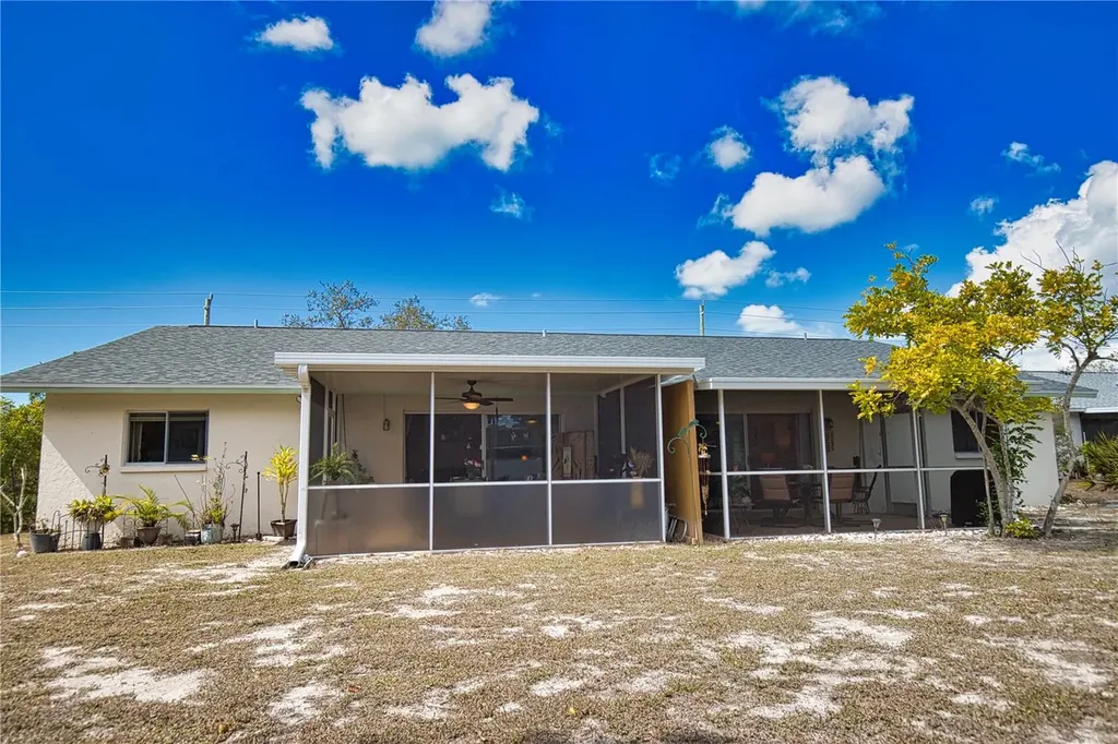 689 Michigan Avenue Englewood FL 34223