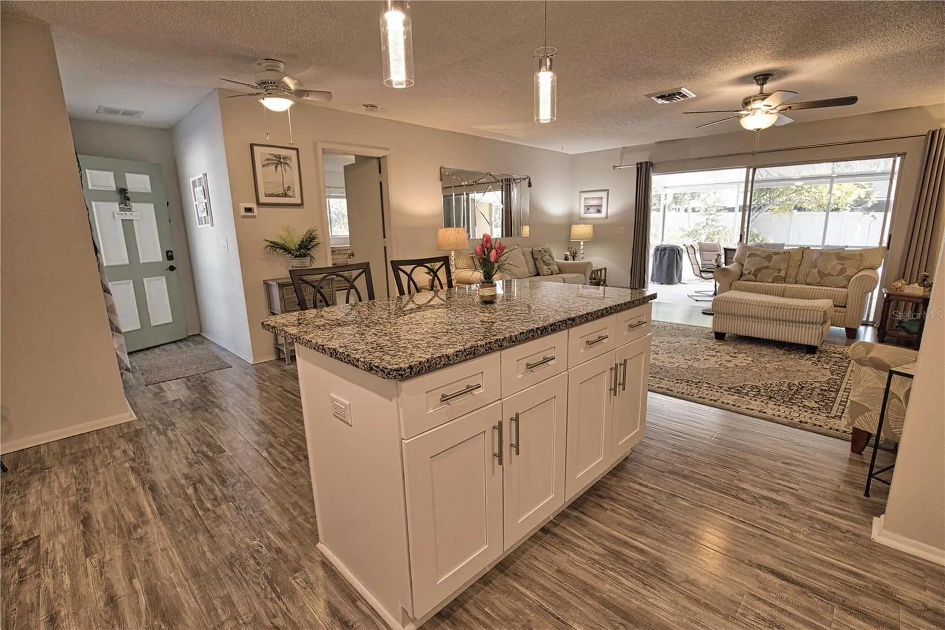 689 Michigan Avenue Englewood FL 34223