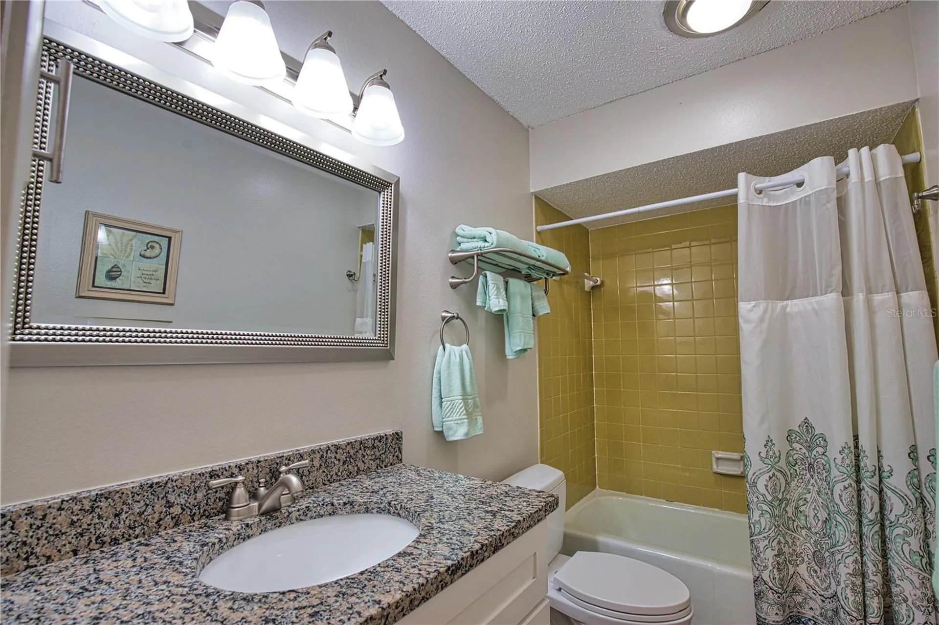 689 Michigan Avenue Englewood FL 34223