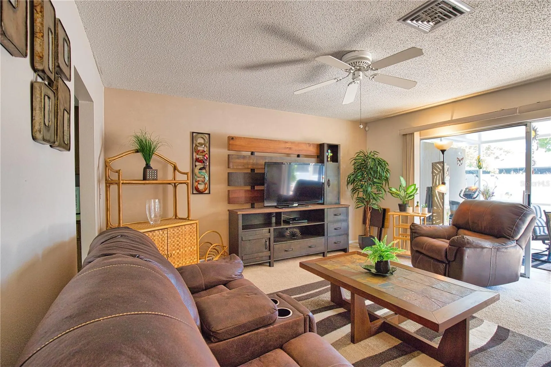 689 Michigan Avenue Englewood FL 34223