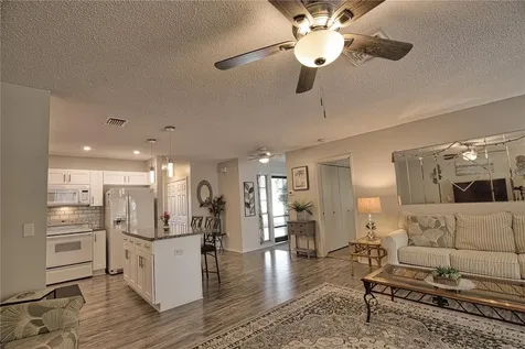 689 Michigan Avenue Englewood FL 34223