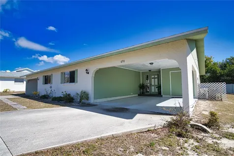 689 Michigan Avenue Englewood FL 34223